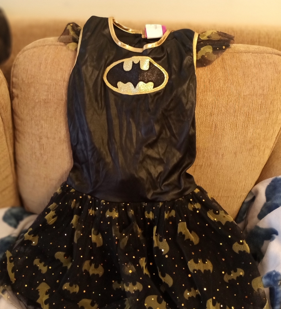 Costume